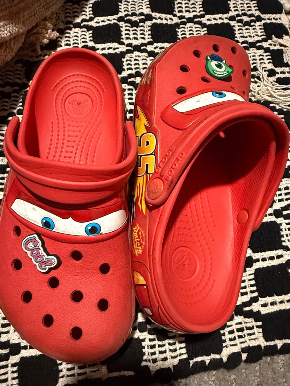 CROCS lightning McQueen size 8 woman’s size 6 men’s